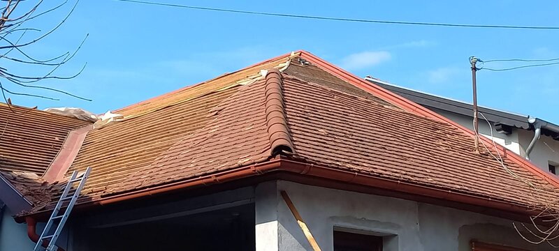 Acoperis sigur pentru casa ta – lucrari profesionale